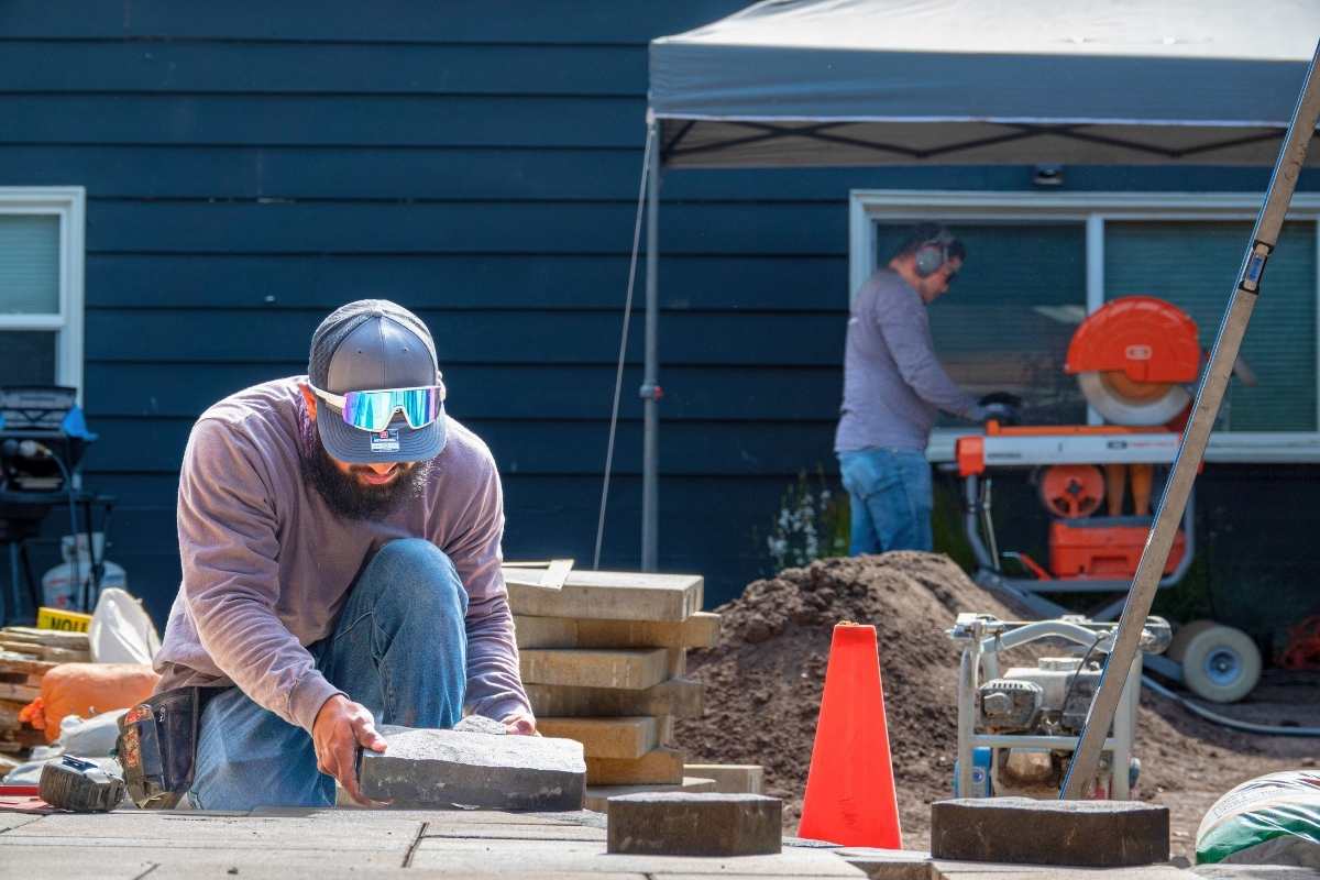 landscaping owners working in Seattle