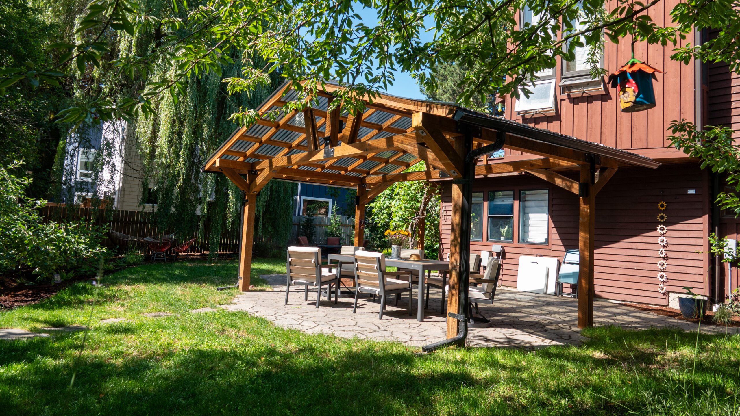 A popular hardscaping feature in Seattle: patio with pergola